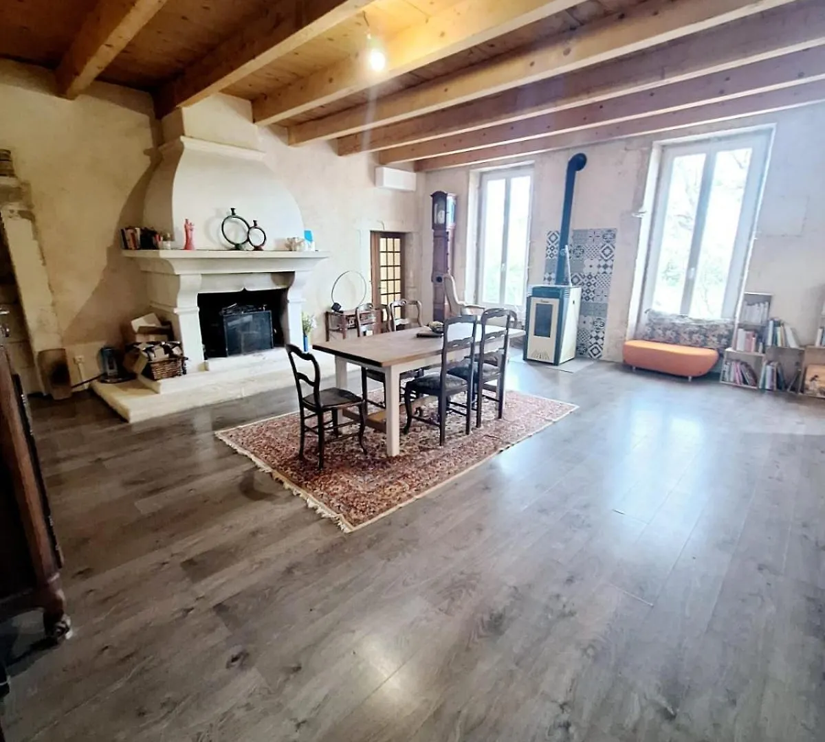 Ancien Couvent Avec Piscine Entre Alpilles Et Camargue Pour 10 Personnes Villa Arles